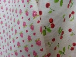 20130912_120331-1.jpg NID D'ABEILLE PIQUE COTON IMPRIME FRAISE