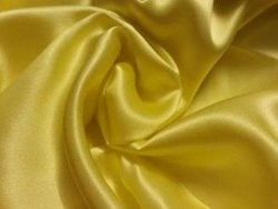 20131006_183022-1.jpg SATIN DE SOIE JAUNE