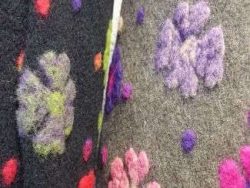acheter_du_tissu_1398-1.jpg LAINE BOUILLIE FANTAISIE FLEURS