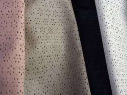 acheter_du_tissu_1635-1.jpg SIMILI CUIR A MOTIF FLEURS EXTENSIBLE