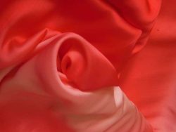 SATIN DEGRADE ROUGE