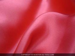img3637-1.jpg SATIN LYCRA ROUGE