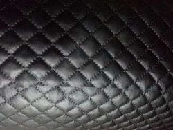 SIMILI CUIR MATELASSE