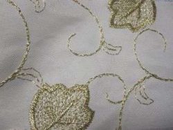 tissus02-2011_49.jpg TISSU TAFFETAS BRODE 05