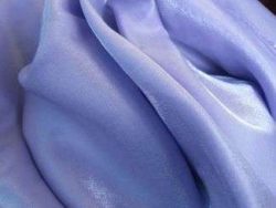 tissus02-2011_89.jpg TISSU ORGANZA IRISE MAUVE