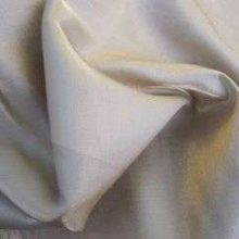 tissus02-2011_91.jpg TISSU ORGANZA IRISÉ BEIGE