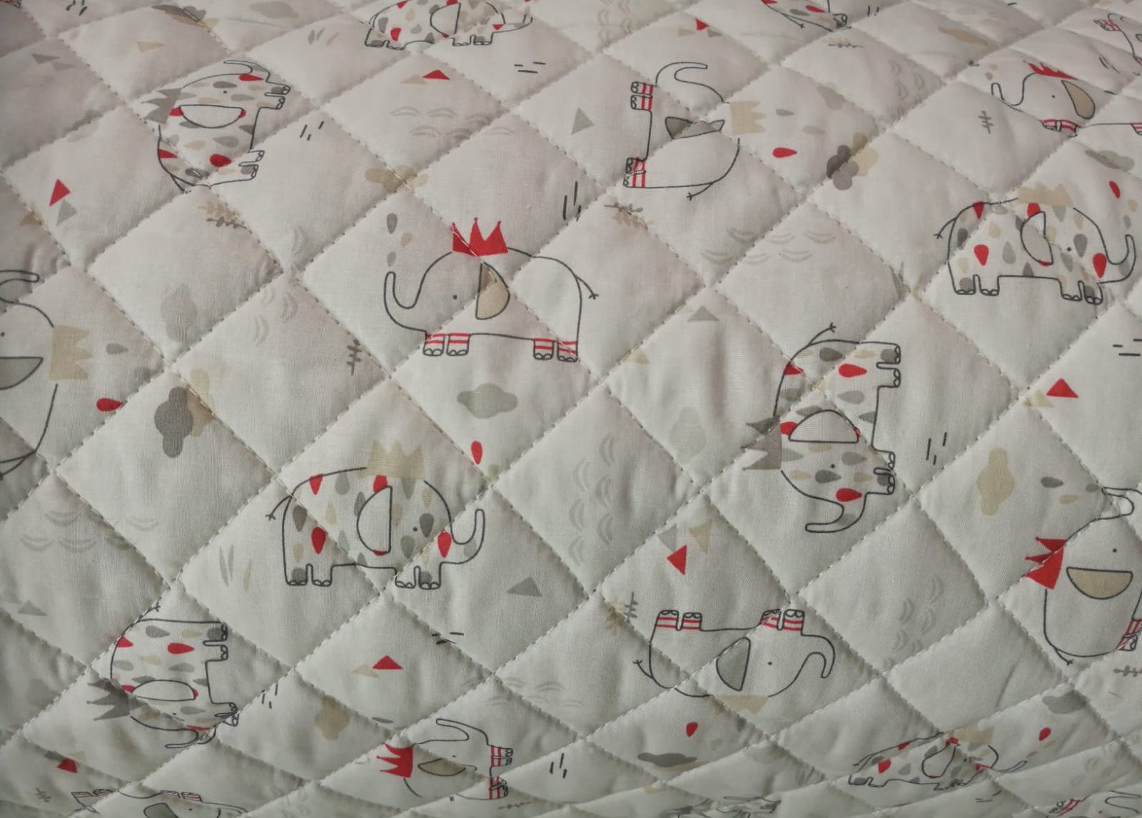 Tissu Matelasse Enfant 8 Acheter Du Tissu Vente De Tissus En Ligne Au Metre