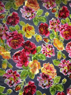 acheter-du-tissu-laine TISSU VELOURS DE SOIE DÉVORÉE 1