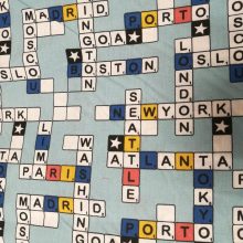 TISSU COTON IMPRIMÉ motif mot croisé