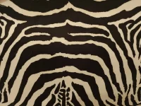 Motif de rayures zébrées noir et blanc.